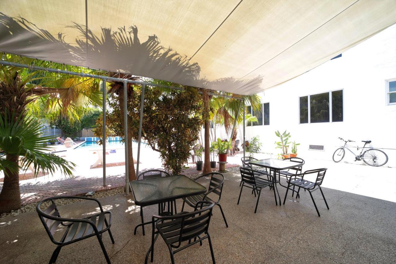 Tropics Hotel ไมอามีบีช ภายนอก รูปภาพ
