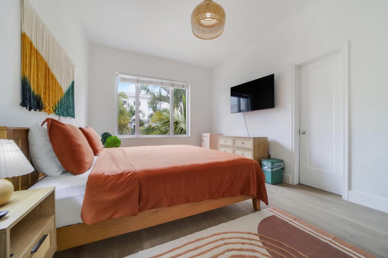 Tropics Hotel ไมอามีบีช ภายนอก รูปภาพ