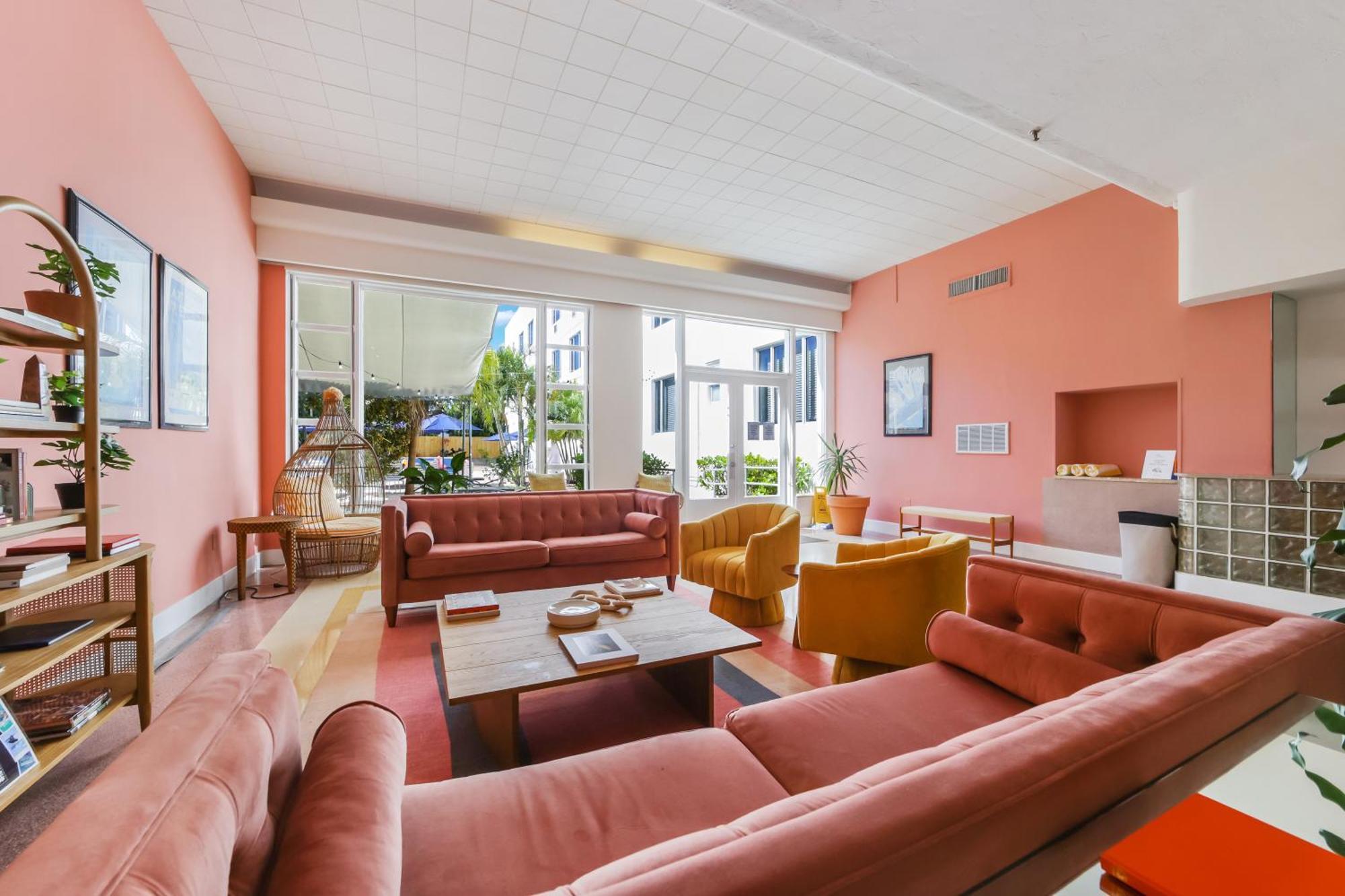 Tropics Hotel ไมอามีบีช ภายนอก รูปภาพ